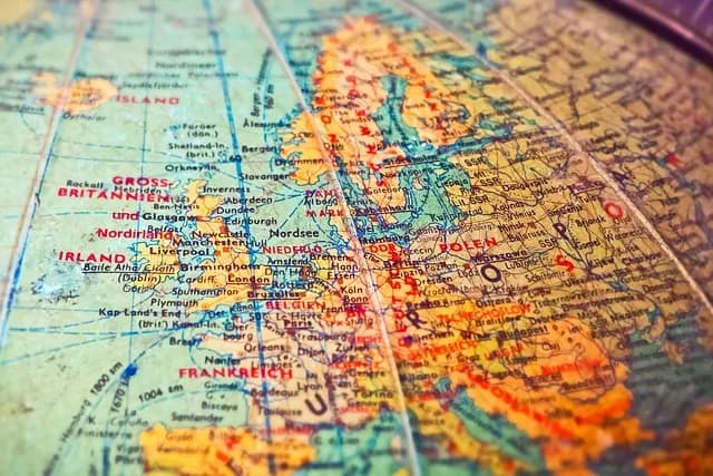Les Meilleurs Atlas Géographiques à Explorer pour Élargir vos Horizons