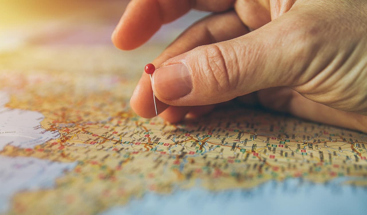 Comment choisir le meilleur atlas géographique pour vos besoins